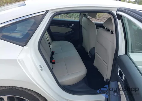 2024 Honda Civic Touring z USA, uszkodzony, nr VIN 2HGFE1F99RH317177